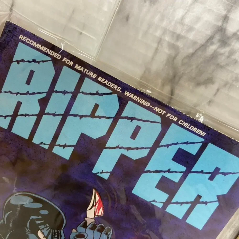 Vintage Bundle of 3 Comics: Ripper, The Maxx, Alien vs Predator 1990, '95, '97
